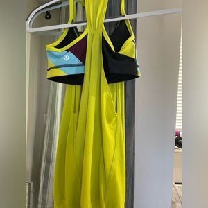 Lululemon tank LOT 3 pieces size 4